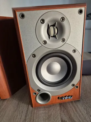 Altavoces Infinity Primus HCS Sat