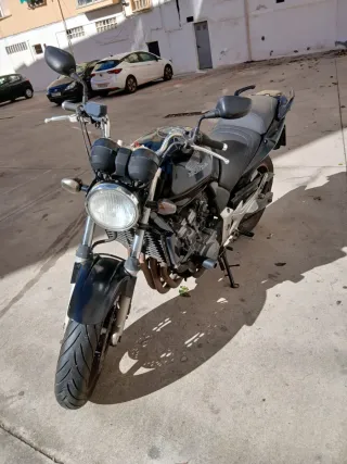 Honda CB 600F Negra