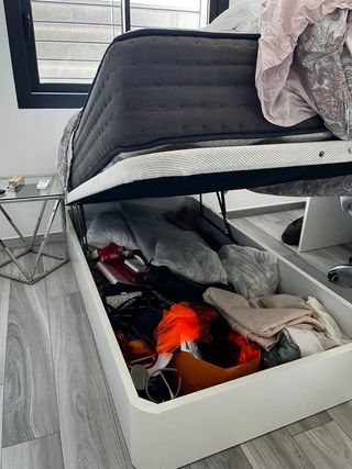 Canape y colchon 1,05 x 1,80 bien cuidado