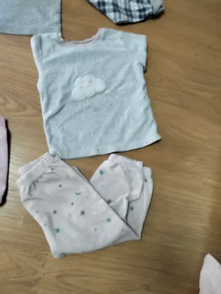 Lote 4 pijamas infantiles 2 piezas