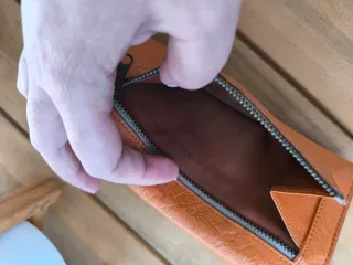 Cartera de piel naranja Mandarina Duck