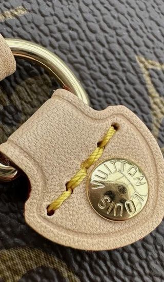 Louis Vuitton Marrón y Roja 32cm