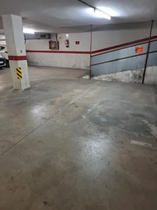 Parking en venta en Badalona, Montigala