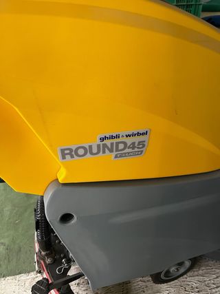 Fregadora industrial Ghibli & Wirbel