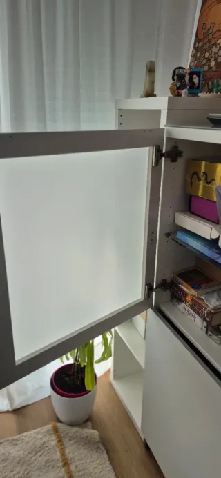 Vitrina Besta Ikea 2 puertas