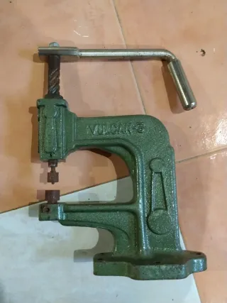Remachadora Vulcan 3