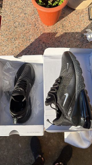 Tenis Nike Air Max 270 Negros