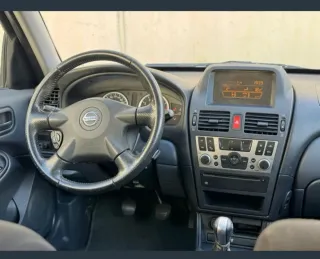 Nissan Almera 2005