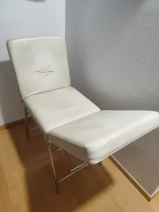 Camilla fija de aluminio para estética o masaje