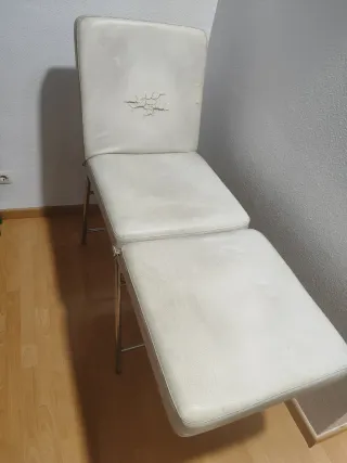 Camilla fija de aluminio para estética o masaje