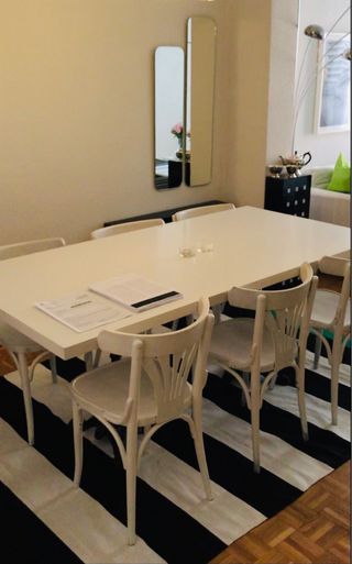 Mesa comedor y 6 sillas Thonet