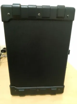 Amplificador Roland Cube 15 Guitarra Eléctrica