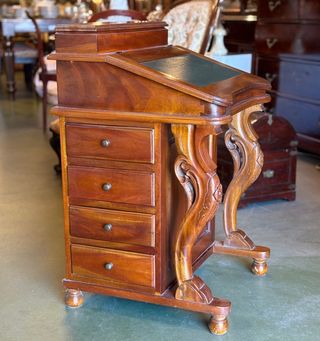 Escritorio Davenport Colonial Madera y Cuero