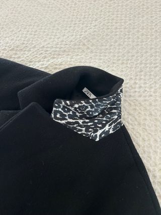 Abrigo largo Zara negro