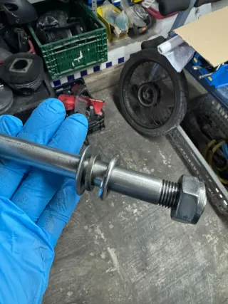 Eje Rueda Delantera Montesa Impala 175