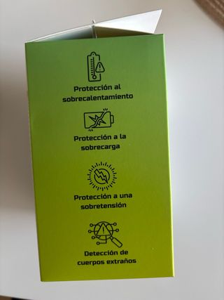 Cargador 3 en 1 Qi2 Friendly