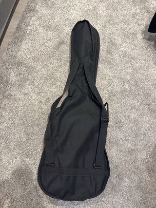 Squier Stratocaster Negra HSS tipo Fender