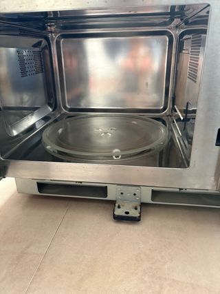 Horno microondas integrable Balay acero inox