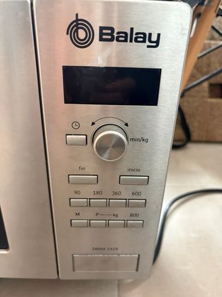 Horno microondas integrable Balay acero inox