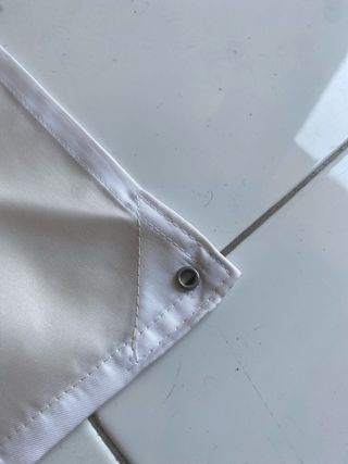 Lámpara Vela de tela , con accesorios de metal .