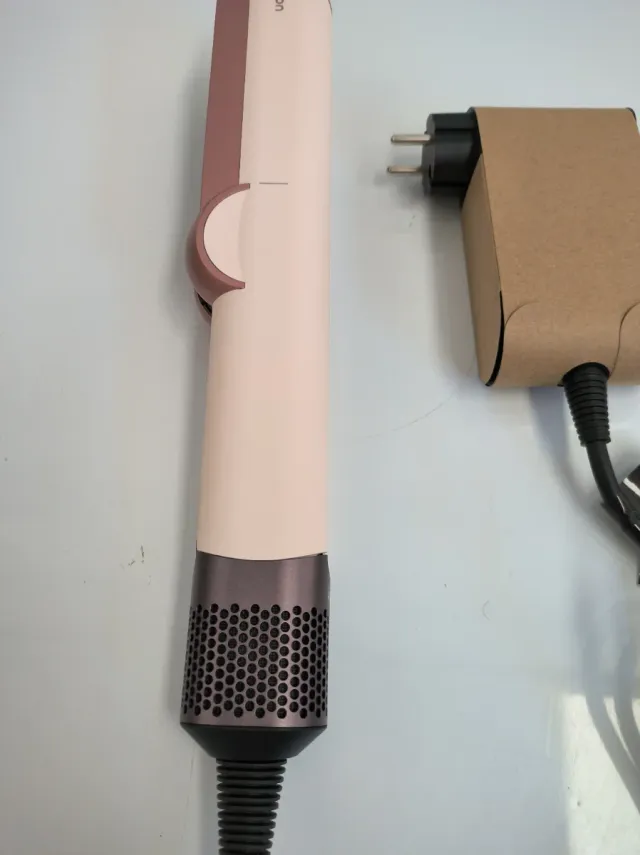 Plancha  moldeador de pelo Dyson  E5Y4539