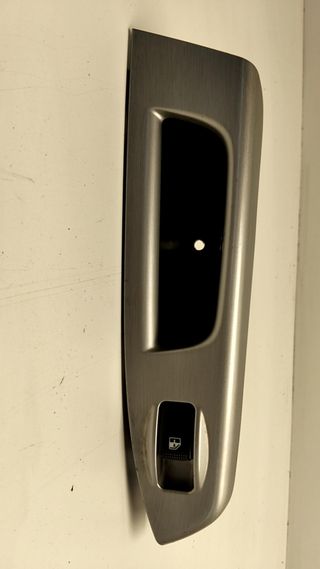 MANDO ELEVALUNAS TRASERO DERECHO HYUNDAI GETZ (TB) 800945