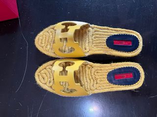 Sandalias CH Amarillas Talla 39 Originales