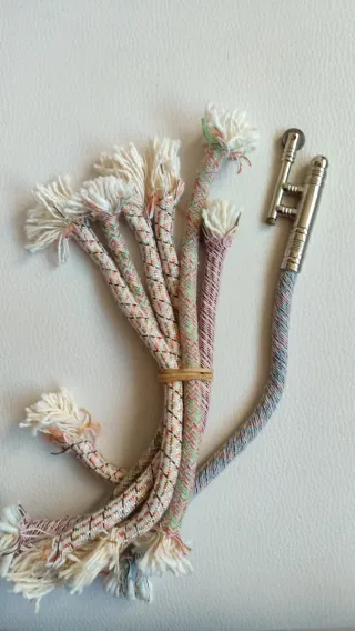 Mechero de cuerda con 6 recambios