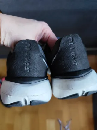 2 pares zapatillas deportivas Talla 36