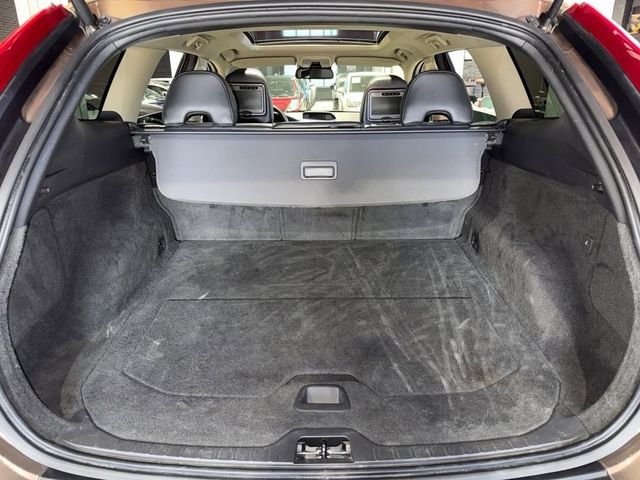 Volvo XC60 D5 AWD Summum Auto