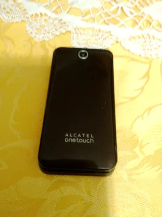 Alcatel Cellulare Viola