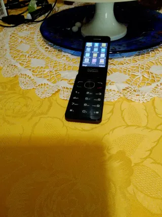 Alcatel Cellulare Viola