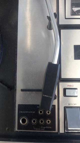 Sanyo G-2615H Centro Musical Estéreo