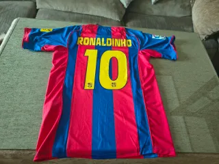 Camiseta FC Barcelona Retro 2004 Nike