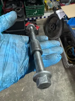 Eje Rueda Delantera Honda Scoopy 75