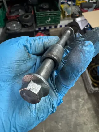 Eje Rueda Delantera Honda Scoopy 75