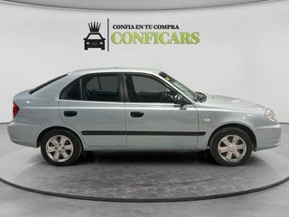 Hyundai Accent 1.3i GLS 12v