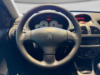 Peugeot 206 1.4 75 Quiksilver