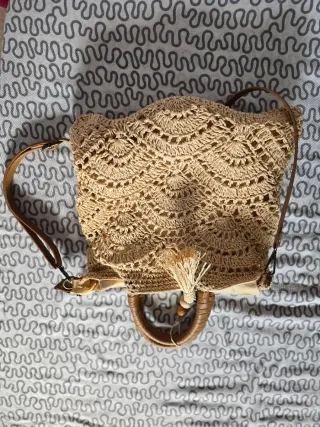 Bolsos y mochilas variados