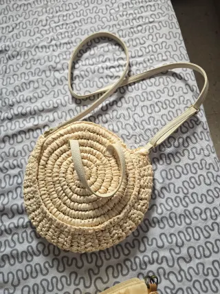 Bolsos y mochilas variados