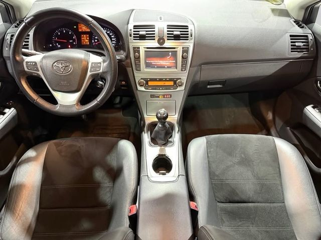 Toyota Avensis 2.0 150D EXECUTIVE TS