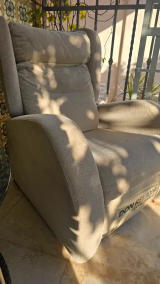 Sillón relax beige deslizante