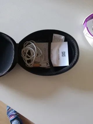 Auriculares diadema morado y blanco