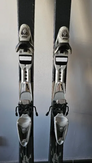 Esquís Dynastar 154 cm