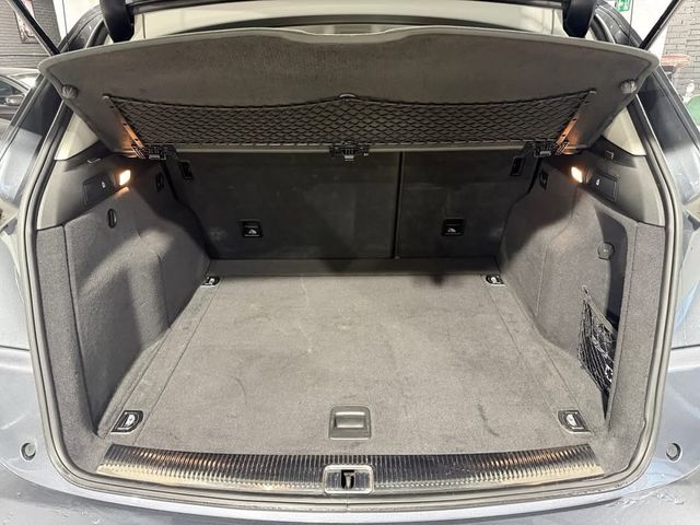 Audi Q5 3.0 TDI clean 190kW quatt S tron S line