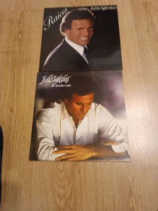 2 Vinilos Julio Iglesias - Raíces / Un Hombre Solo