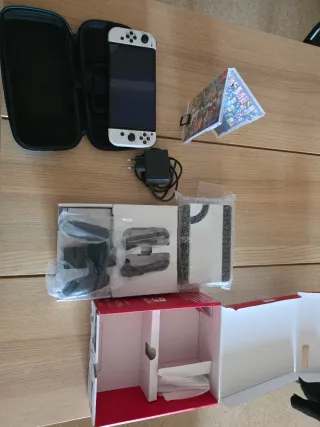 Nintendo Switch OLED Blanca