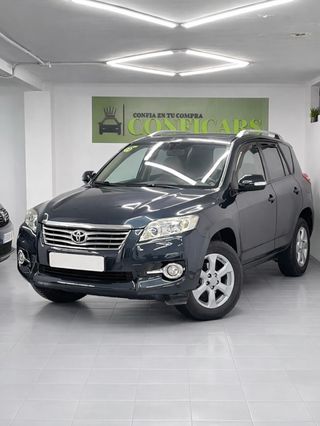 Toyota Rav4 2.2 D-4D Executive 4x2