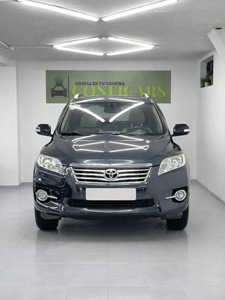 Toyota Rav4 2.2 D-4D Executive 4x2