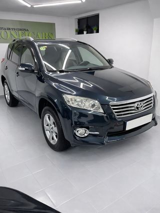 Toyota Rav4 2.2 D-4D Executive 4x2